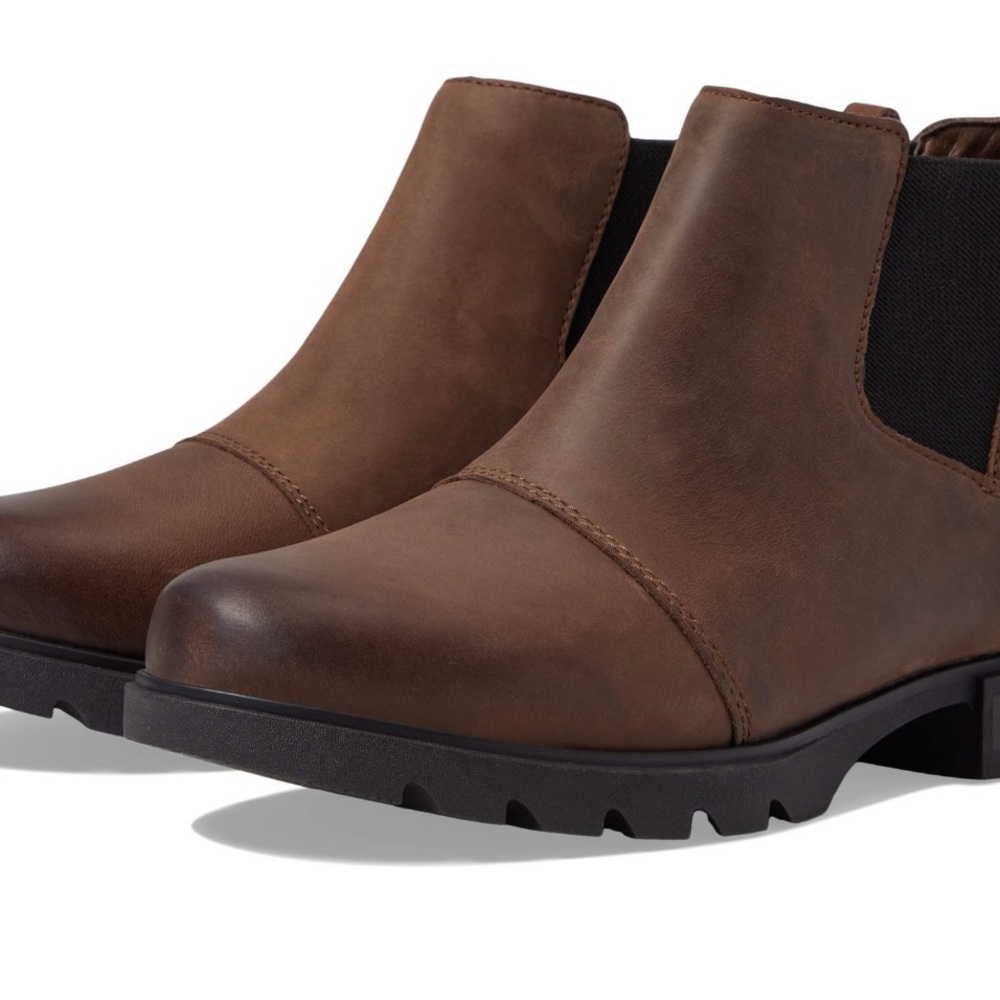 NWOT-Sorel Emelie III Chelsea Waterproof Boots